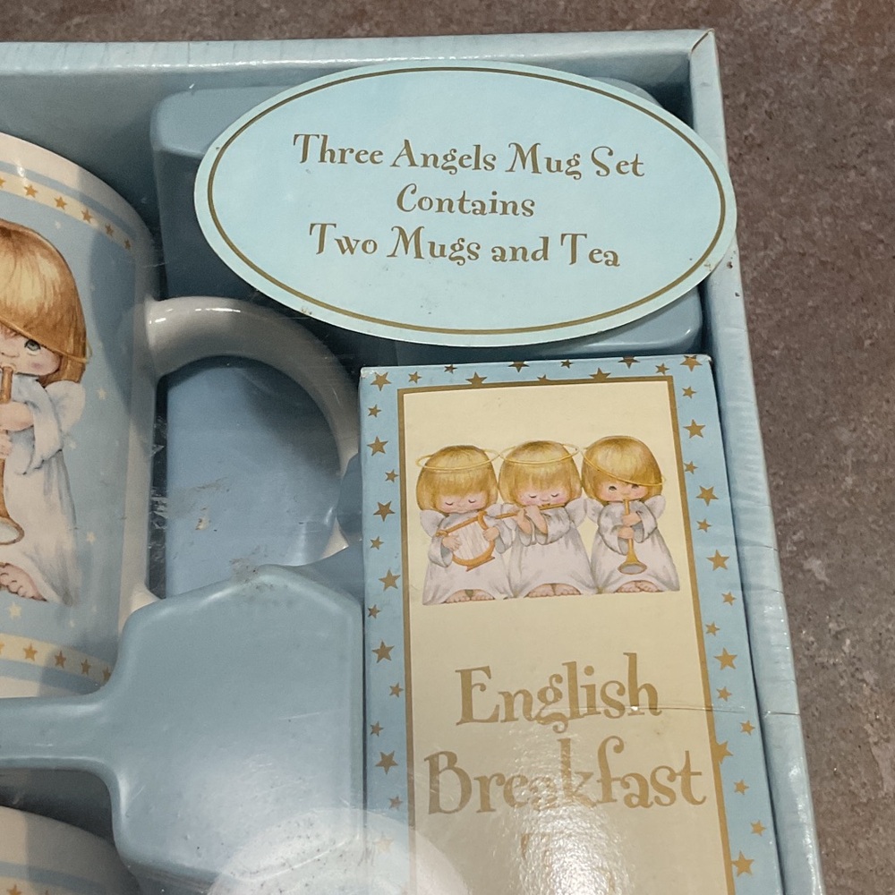 Three Angels Mug Set with Tea - Picture 6 of 7